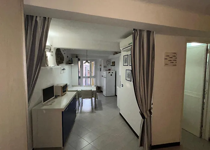 Pippo Cosy Flat With Ac Nyaraló