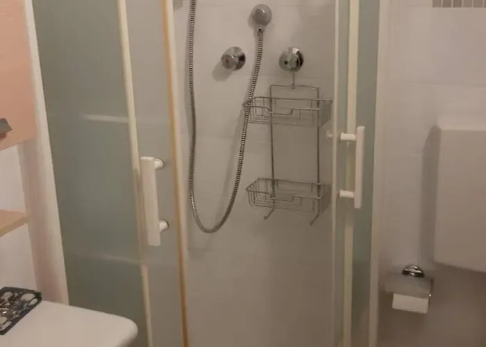 בית נופש Pippo Cosy Flat With Ac Near Beaches *