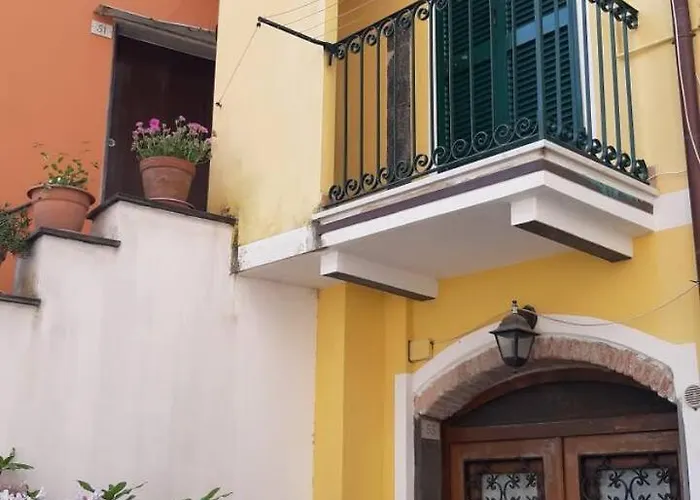 Pippo Cosy Flat With Ac Near Beaches Casa vacanze Monterosso al Mare
