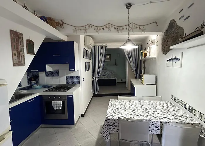 Pippo Cosy Flat With Ac Near Beaches