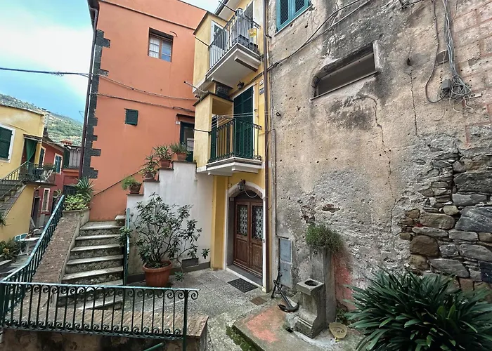 Pippo Cosy Flat With Ac Near Beaches *